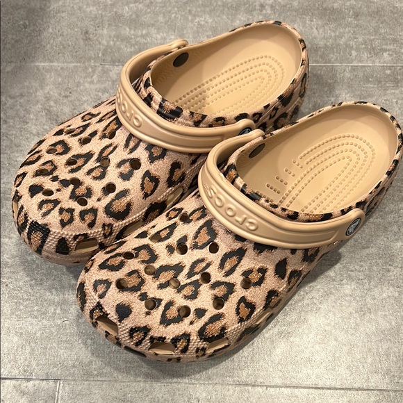 CROCS Shoes - CROCS Leopard Print Clogs Women's 11